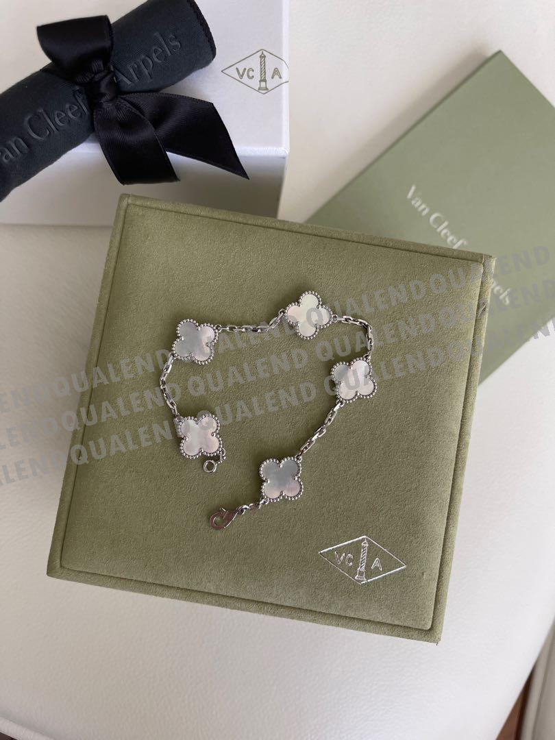 c1f53bf60ca35f2b4a225e8131e20a9b_1681270220_0434.jpg?v=1 c1f53bf60ca35f2b4a225e8131e20a9b_1681270220_0434.jpg?v=1