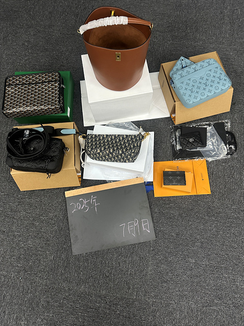 e1c8cbf6c1bd9621f33087fa8c69f6f1_1752128868_4243.jpg