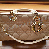 9f77330e8c433e9031dc0f1b4acd5bf6_1755583759_9876.jpg?v=1