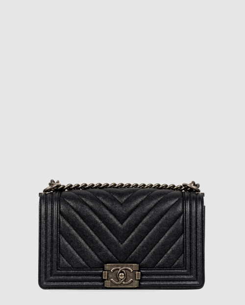 [CHANEL-샤넬]쉐브론 보이백 캐비어 미듐 A67086