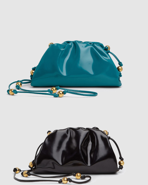 [BOTTEGA-보테가베네타]BV 파우치 미니 680186