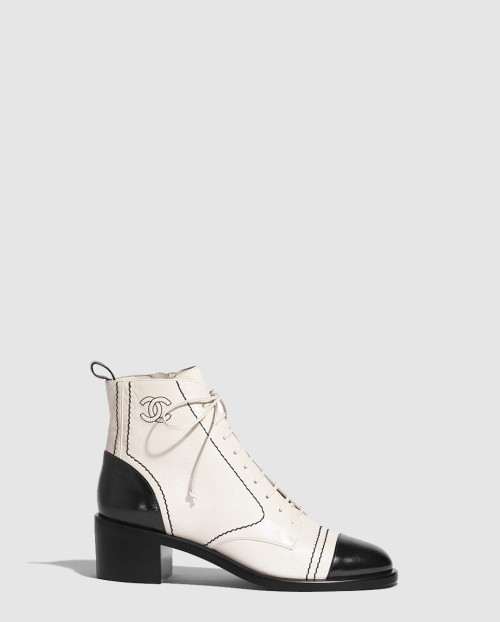 [CHANEL-샤넬]쇼트 부츠 G34643