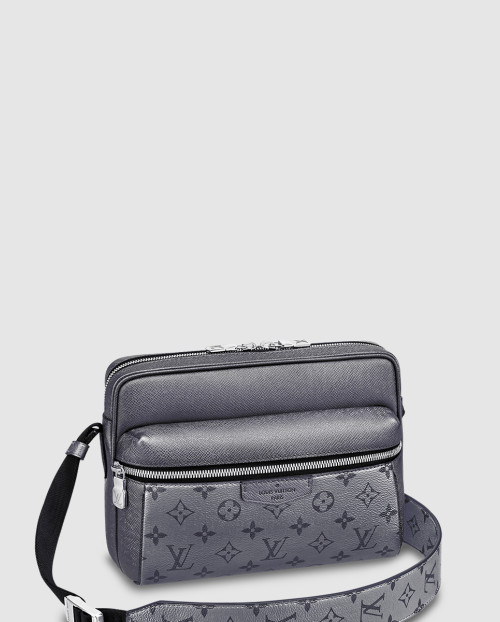 [LOUIS VUITTON-루이비통]아웃도어 메신저백 M30830