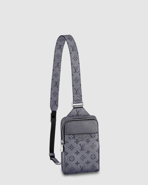 [LOUIS VUITTON-루이비통]아웃도어 슬링백 M30833