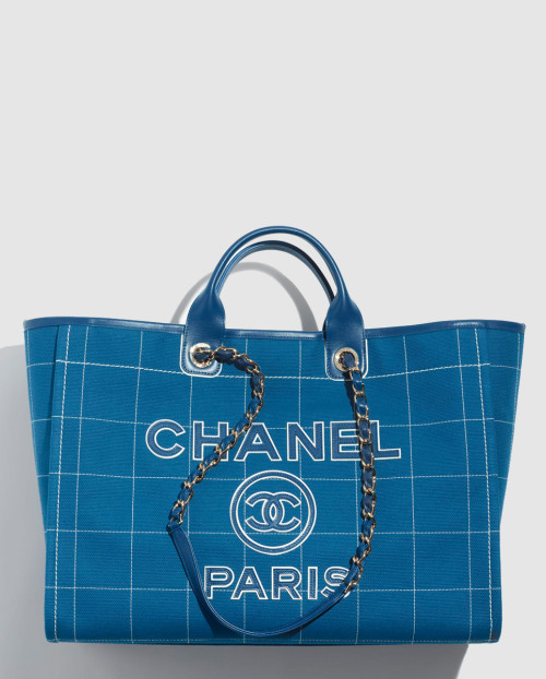 [CHANEL-샤넬]맥시 쇼핑백 A93786