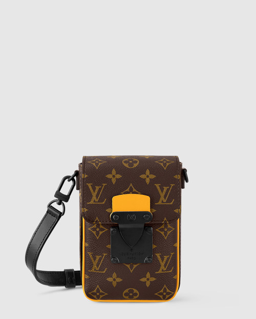 [LOUIS VUITTON-루이비통]S락 버티컬 웨어러블 월릿 M82535