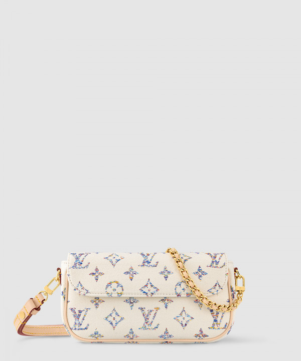 [LOUIS VUITTON-루이비통]월릿 온 체인 아이비  M83499