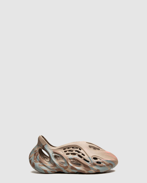 [YEEZY-이지부스트]폼러너 MX 샌드그레이 GY3969