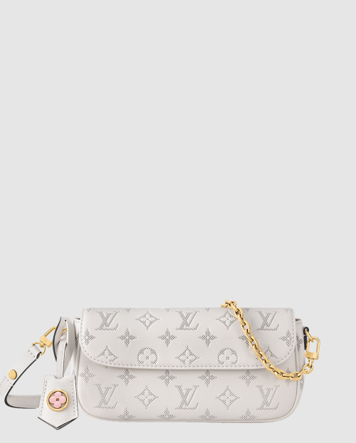 [LOUIS VUITTON-루이비통]월릿 온 체인 아이비 M11299