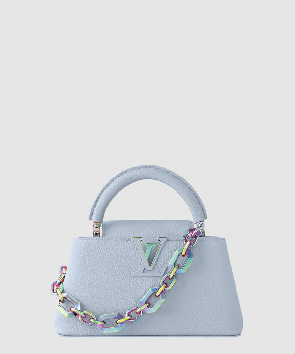 [LOUIS VUITTON-루이비통]카퓌신 이스트 웨스트 미니 M11422