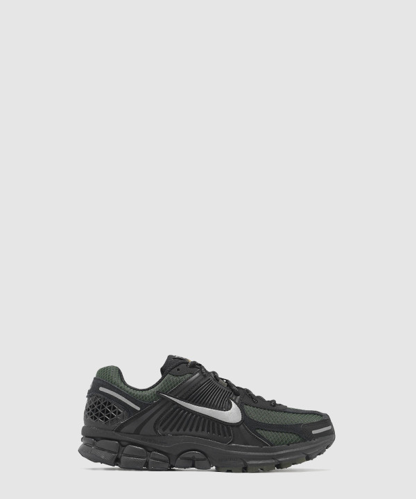 [NIKE-나이키]줌 보메로 5 HV2527