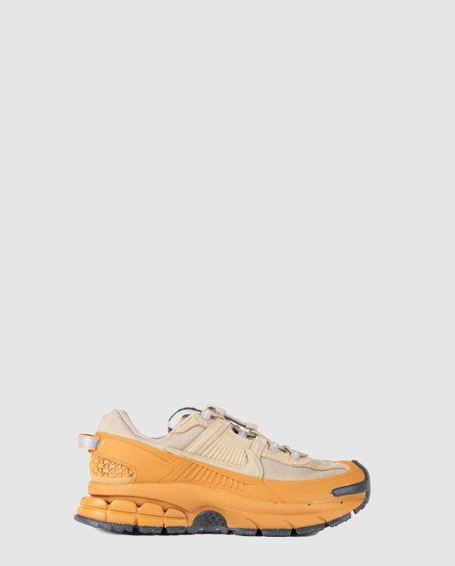 [NIKE-나이키]줌 보메로 롬 HQ2181
