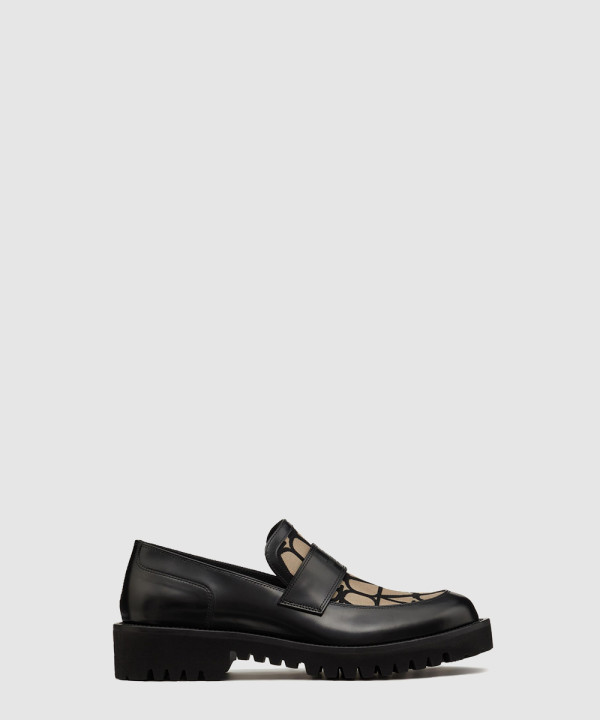 [VALENTINO-발렌티노]용 테크니컬 패브릭 송아지 가죽 로퍼