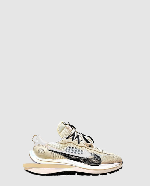[NIKE-나이키]사카이 베이퍼와플 세서미 DCV363