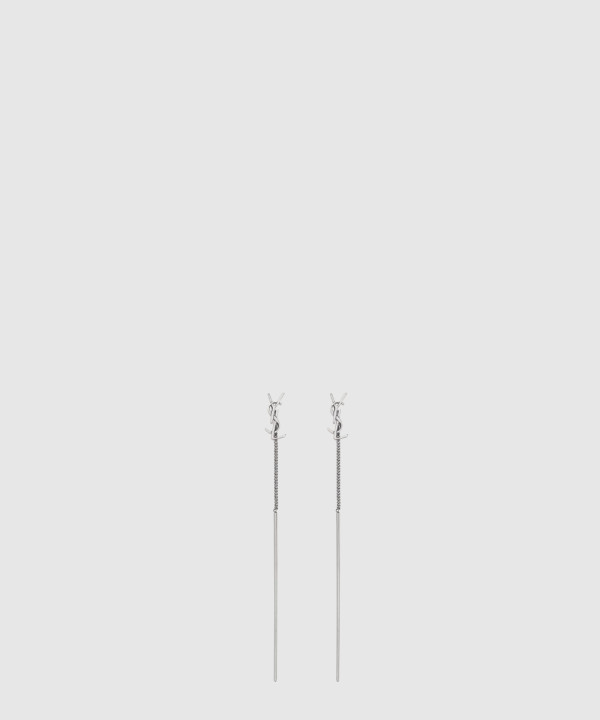 [SAINT LAURENT-생로랑]메탈 소재의 CASSANDRE 스레더 이어링 618031