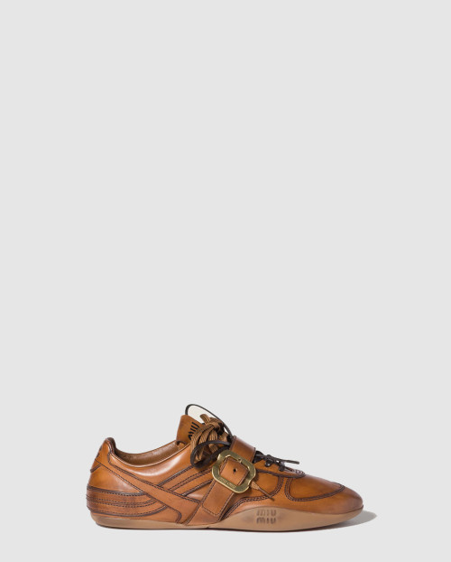 [MIUMIU-미우미우]버클 장식 가죽 스니커즈 5E549E