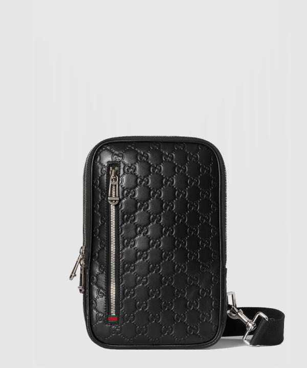 [GUCCI-구찌]엠블럼 작은 크로스바디 백 862915